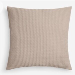 NWOT Parachute 25”x25” Organic Cotton Pillow Cover